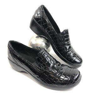 Clarks Patent Leather Black Croc Textured Mule Slip On Loafers - Size 7.5